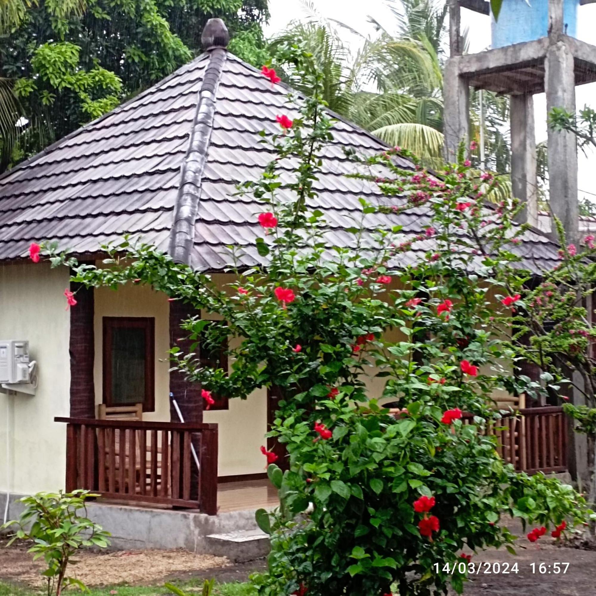 Tangga Bungalows Νησιά Γκίλι Εξωτερικό φωτογραφία