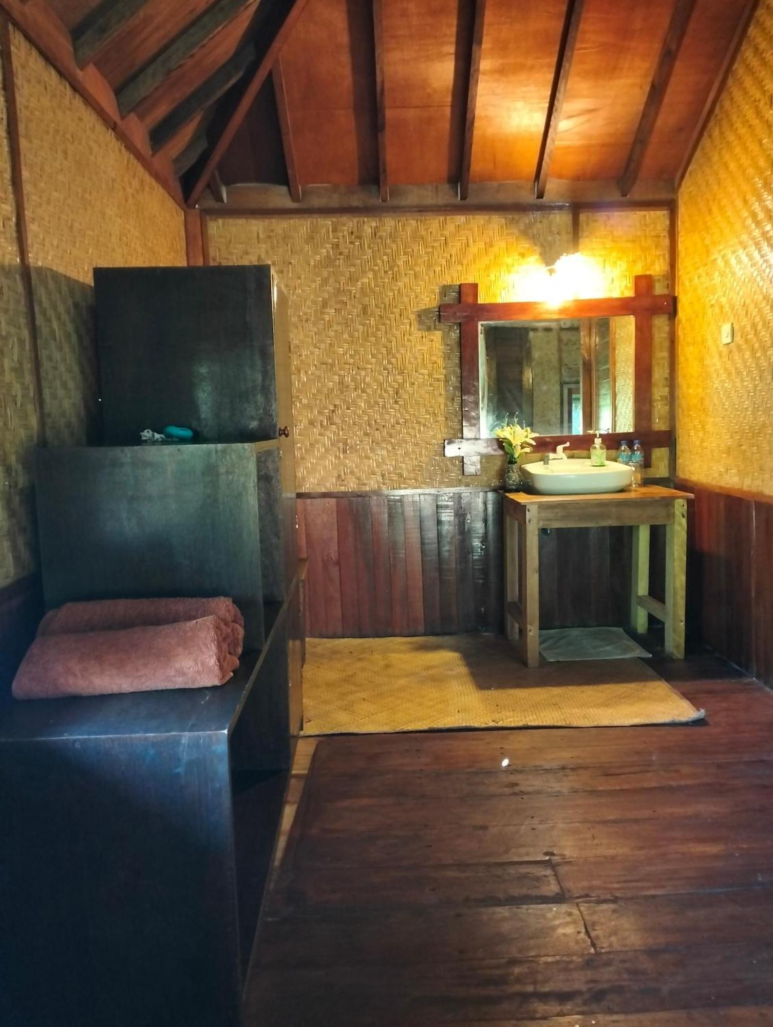 Tangga Bungalows Νησιά Γκίλι Δωμάτιο φωτογραφία